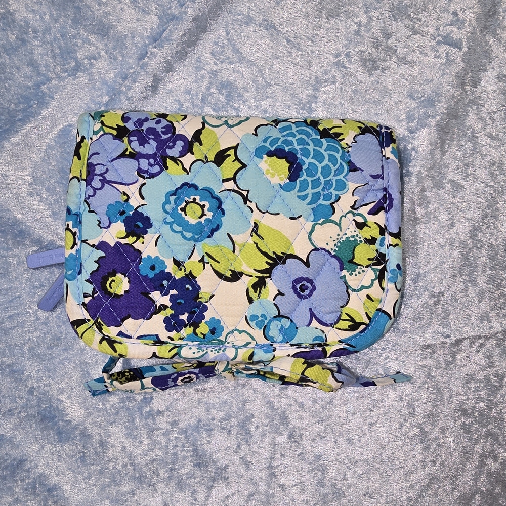 Vera Bradley Floral Quilted Mini Travel Bag - Picture 2 of 7